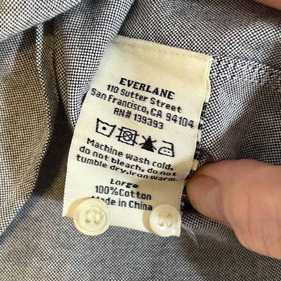 Everlane Men's Heather‎ Blue Button Down One Pocket Shirt Size Large 100% Cotton - Picture 8 of 9